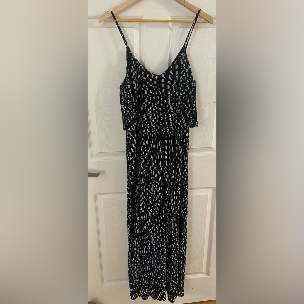 Print V-neck Wide Leg Jumpsuit